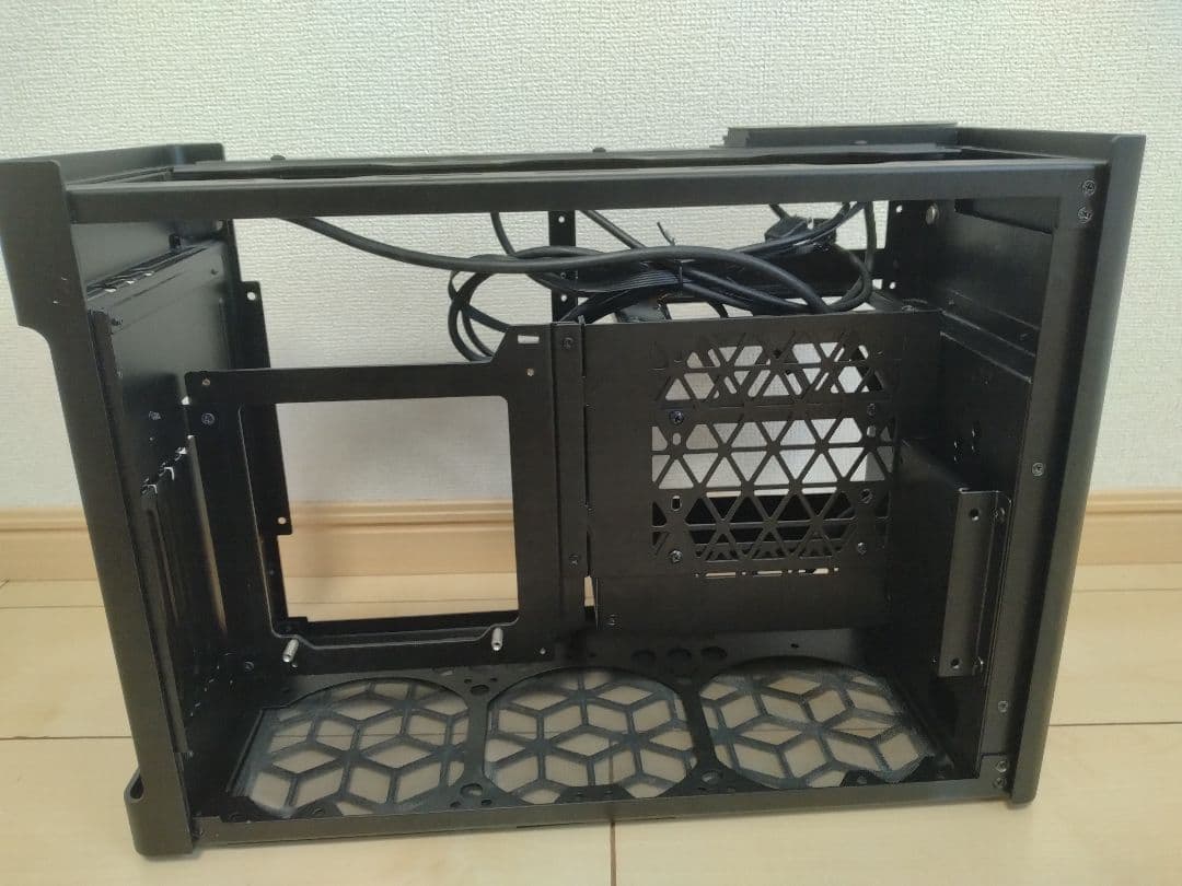 JONSPLUS i 100 Mini-itx PCケース ガラスパネル