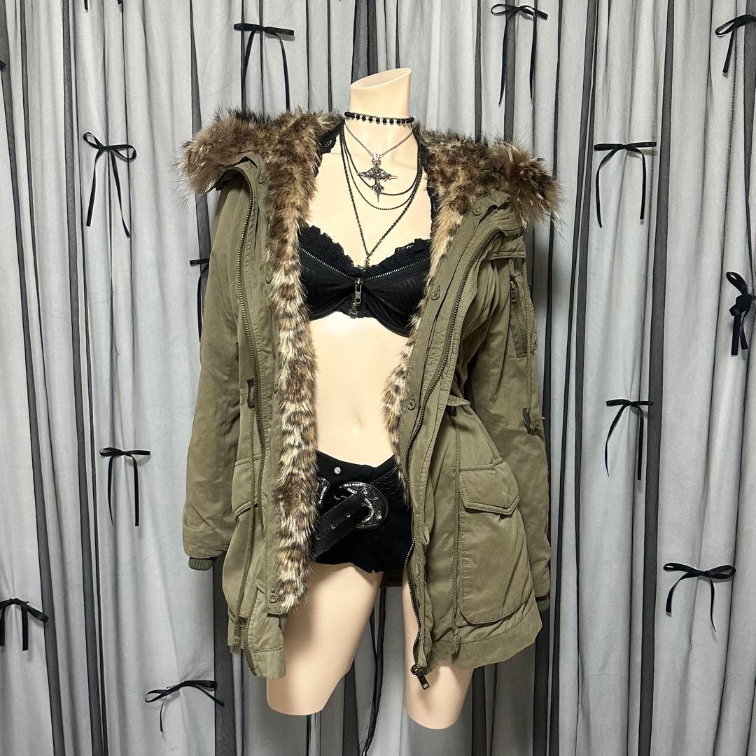 平成ギャル y2k　ヒョウ柄　リアルファー付きミニタリーモッズコート　グランジ