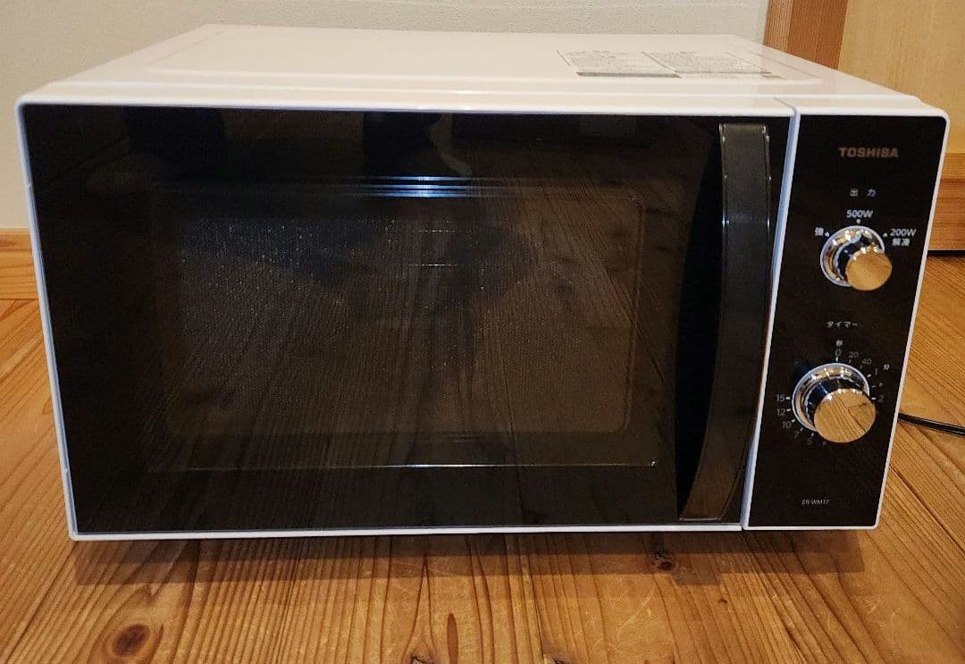 美品　TOSHIBA　電子レンジ　ER-WM17　2022年製
