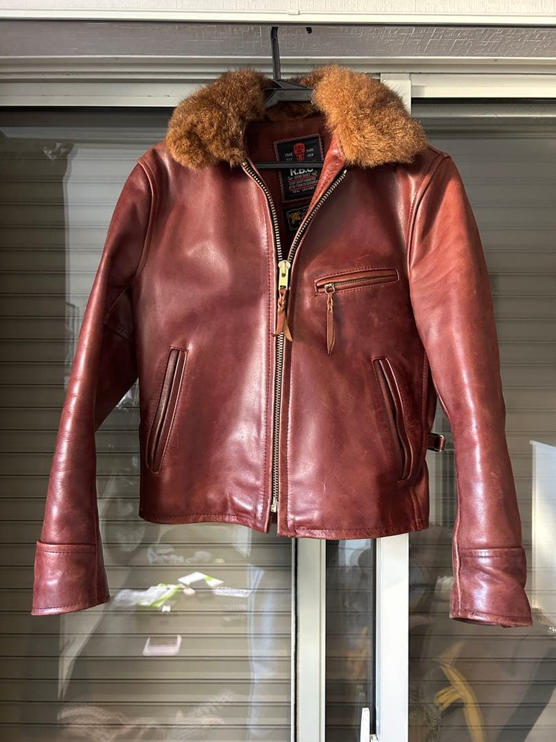 レザーライダース革ジャン赤茶色ブラウンファー付きビンテージ