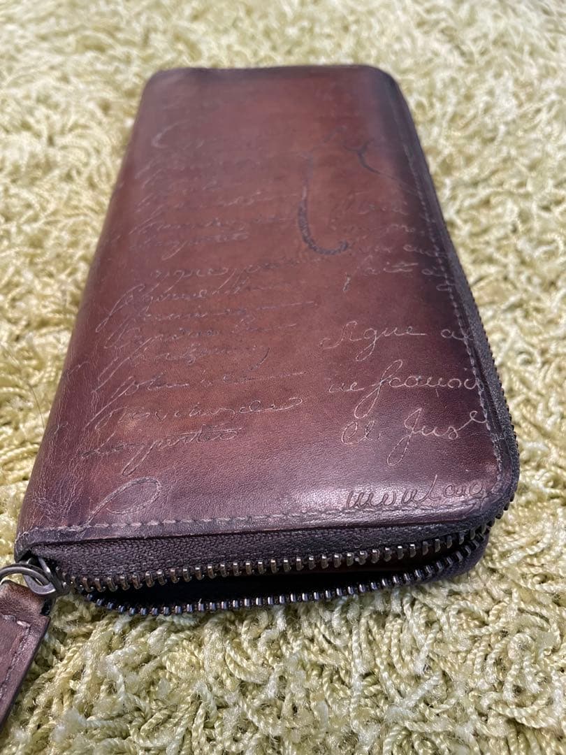 ベルルッティ長財布 カリグラフィ