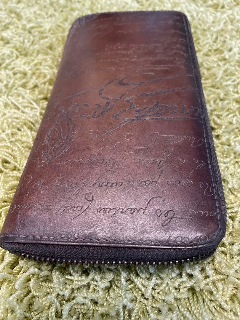 ベルルッティ長財布 カリグラフィ