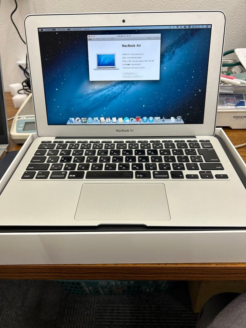 MacBook本体 MacBook Air MC969J/A