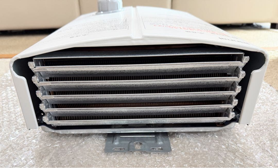 美品2025年製リンナイ 小型湯沸器 都市ガス RUS-V51YT瞬間湯沸かし器