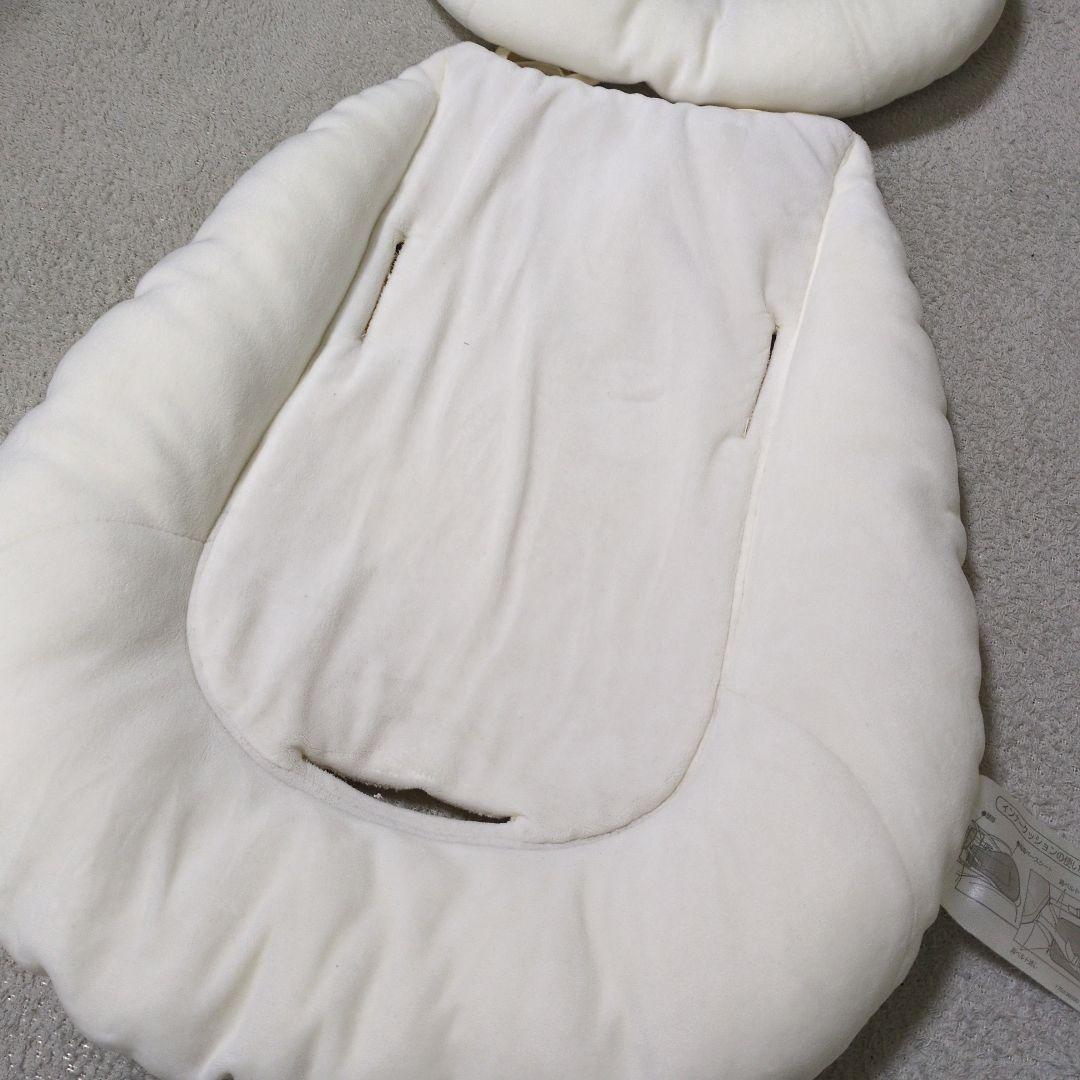 ネムリラ　インナークッション上下セット　エッグショック