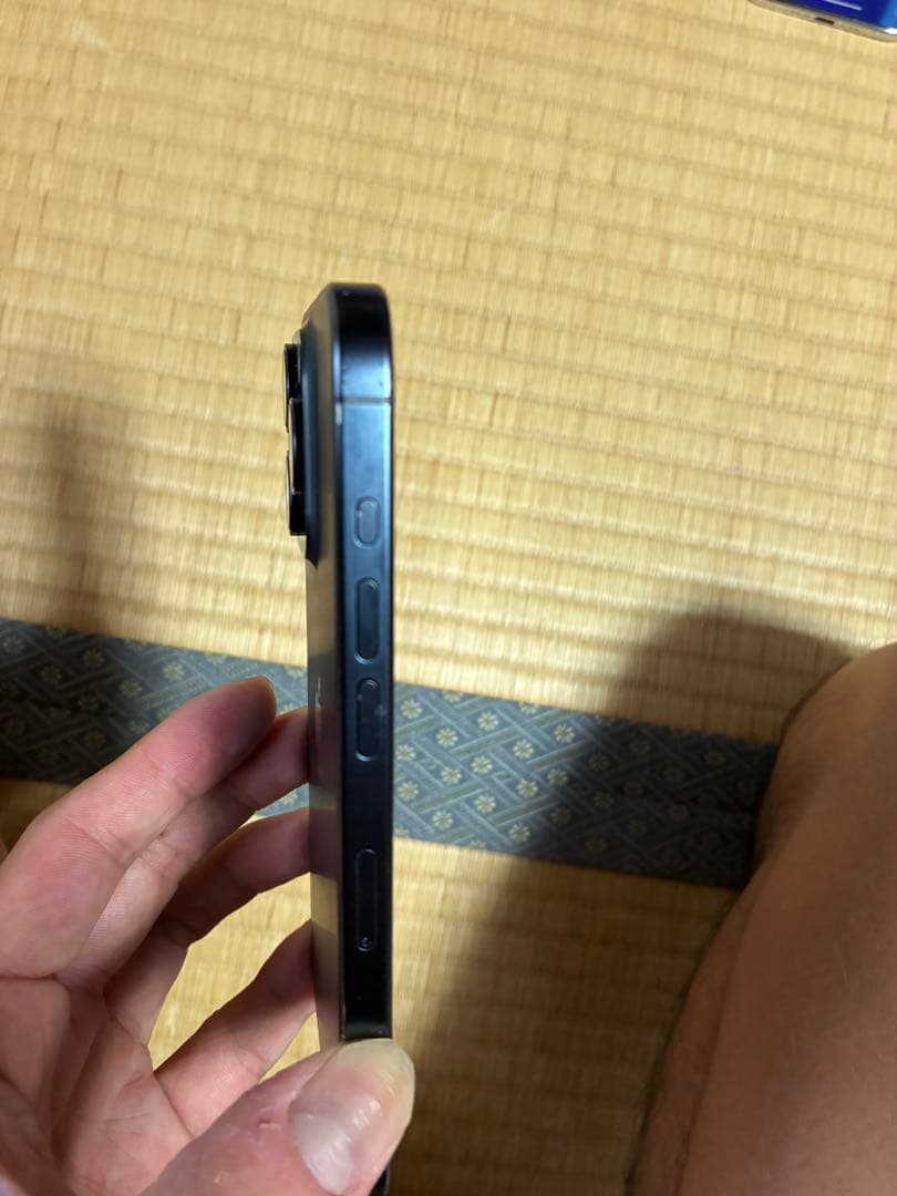 iPhone 15 Pro ブルー　バッテリー残量96% AppleCare有