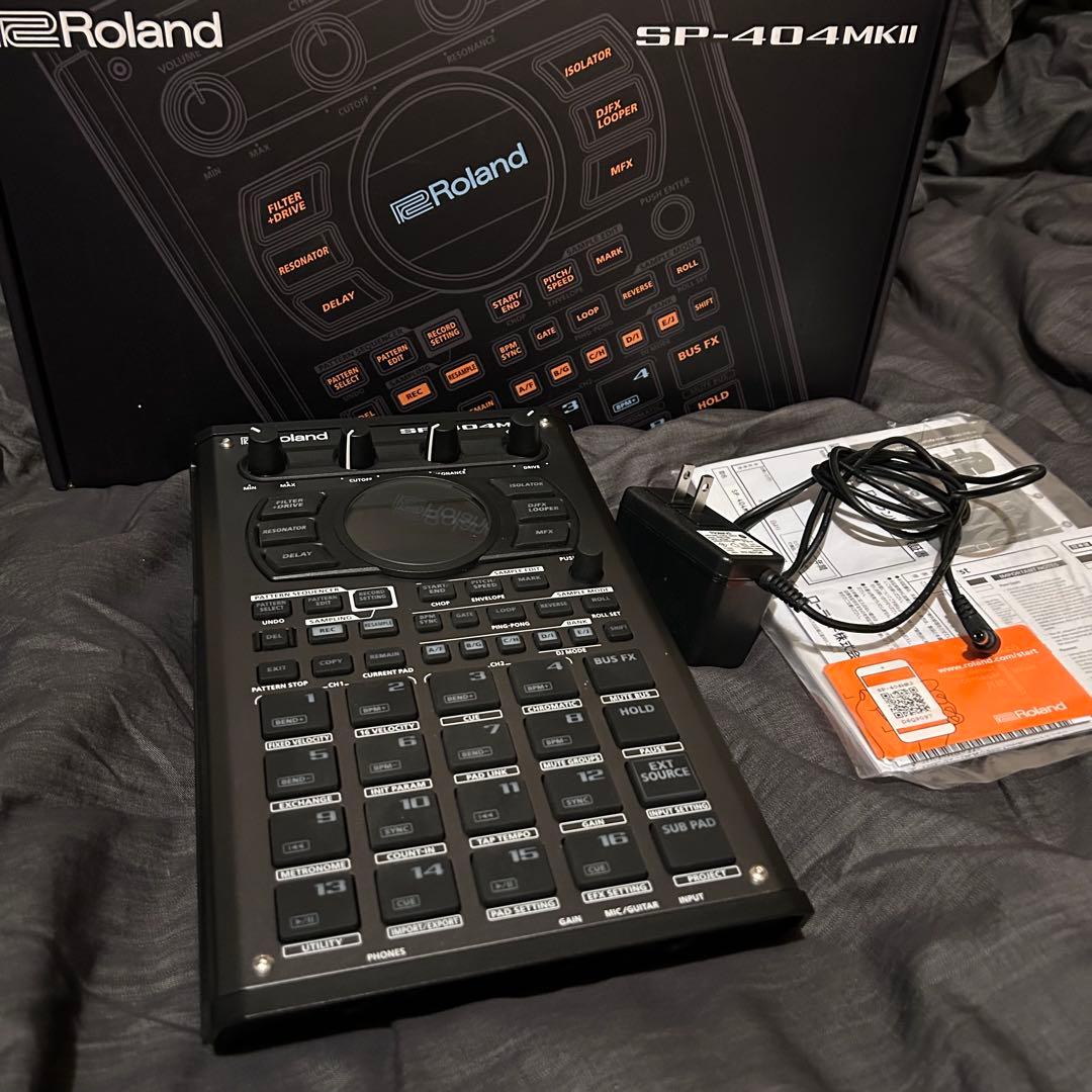 Roland SP-404 MKII サンプラー