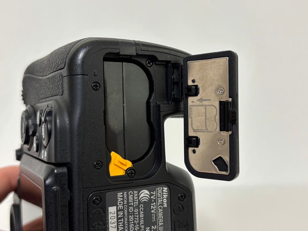 【美品・ショット数36000枚未満】Nikon D500 ボディ