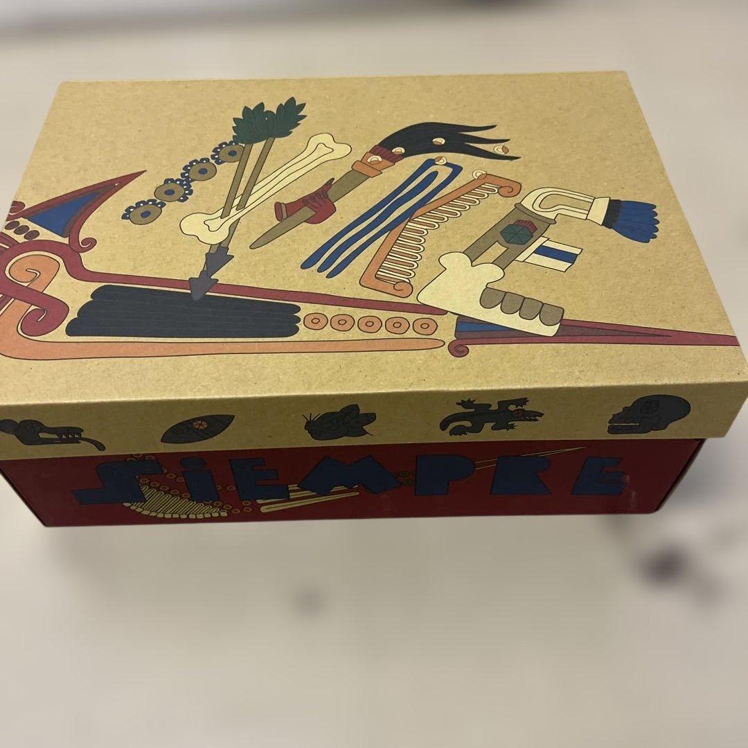 AIR JORDAN 1 MID SE シエンプレ ファミリア　新品