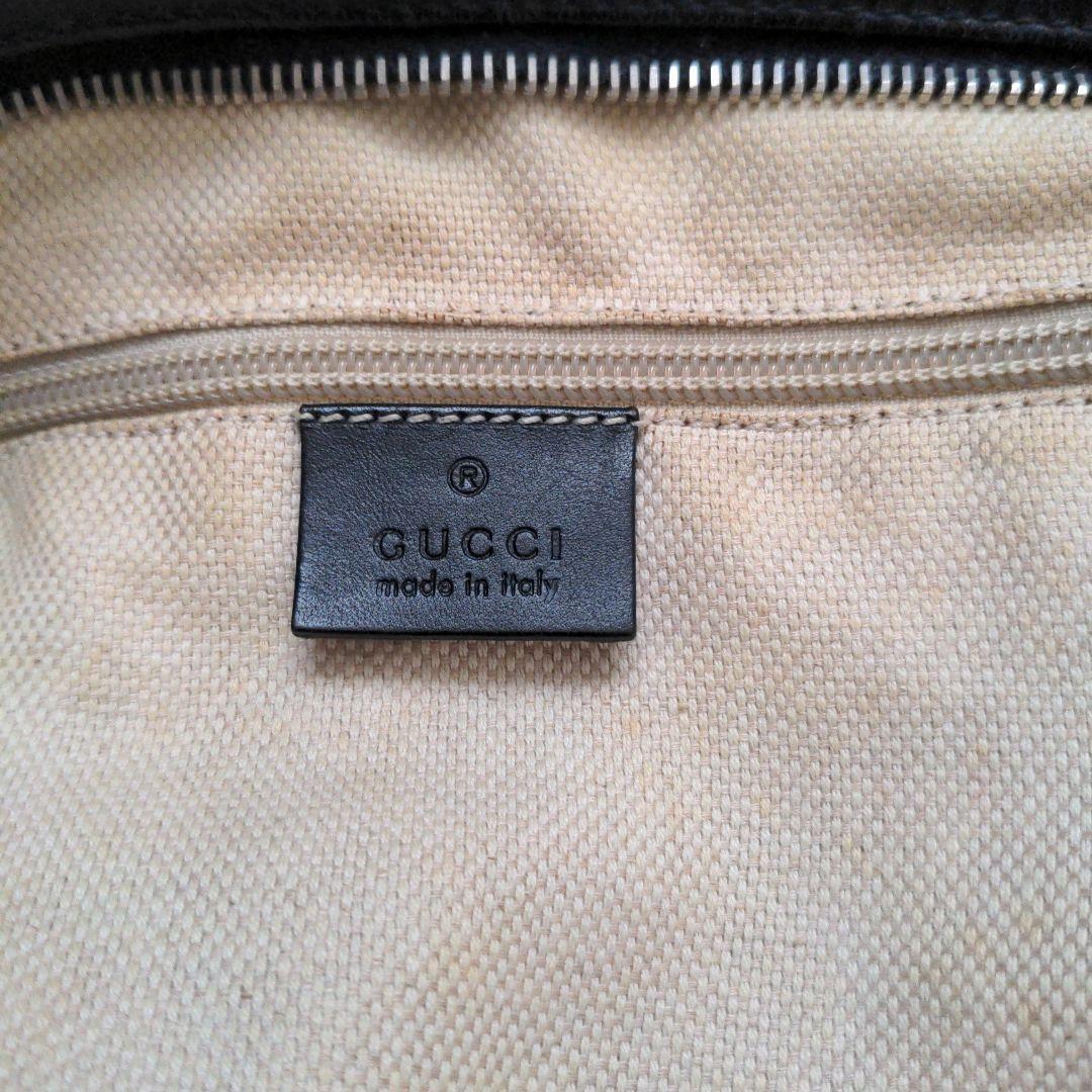 GUCCI GGキャンバス メッセンジャーバッグ (箱・リボン・袋付き)