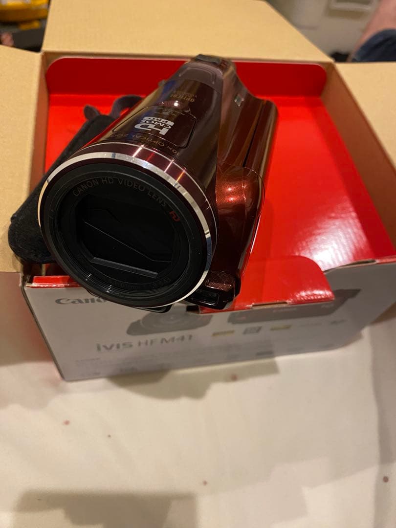 Canon iVIS HF M41 レッド