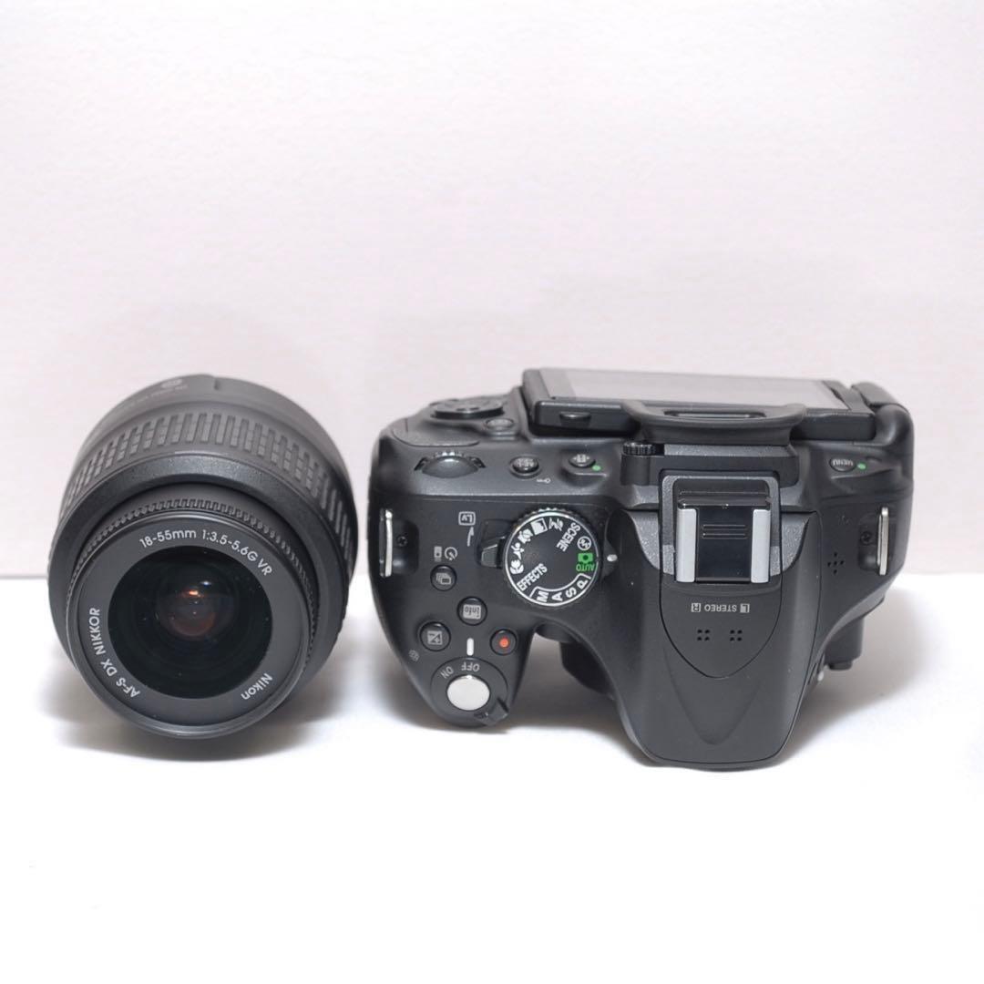 美品✨Nikon D5200✨シングルレンズ✨高画質✨バッテリー2個付き✨入門機