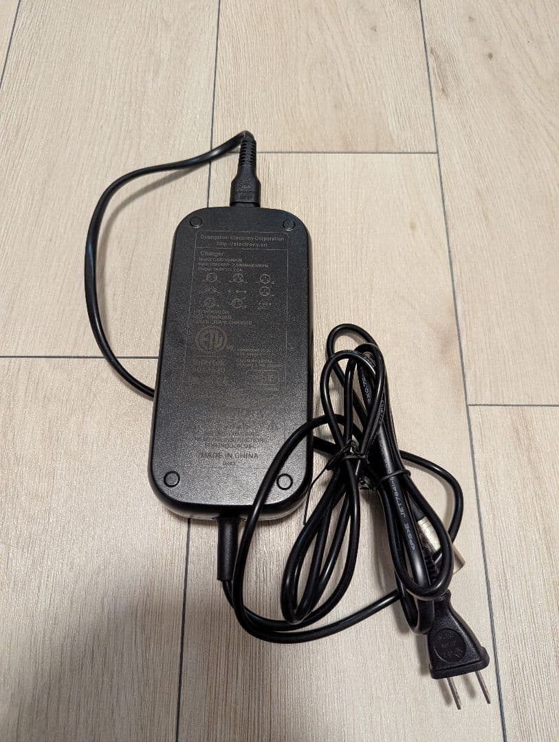 バッテリー 充電器 48V10A 電動バイク 電動アシスト自転車 モペット