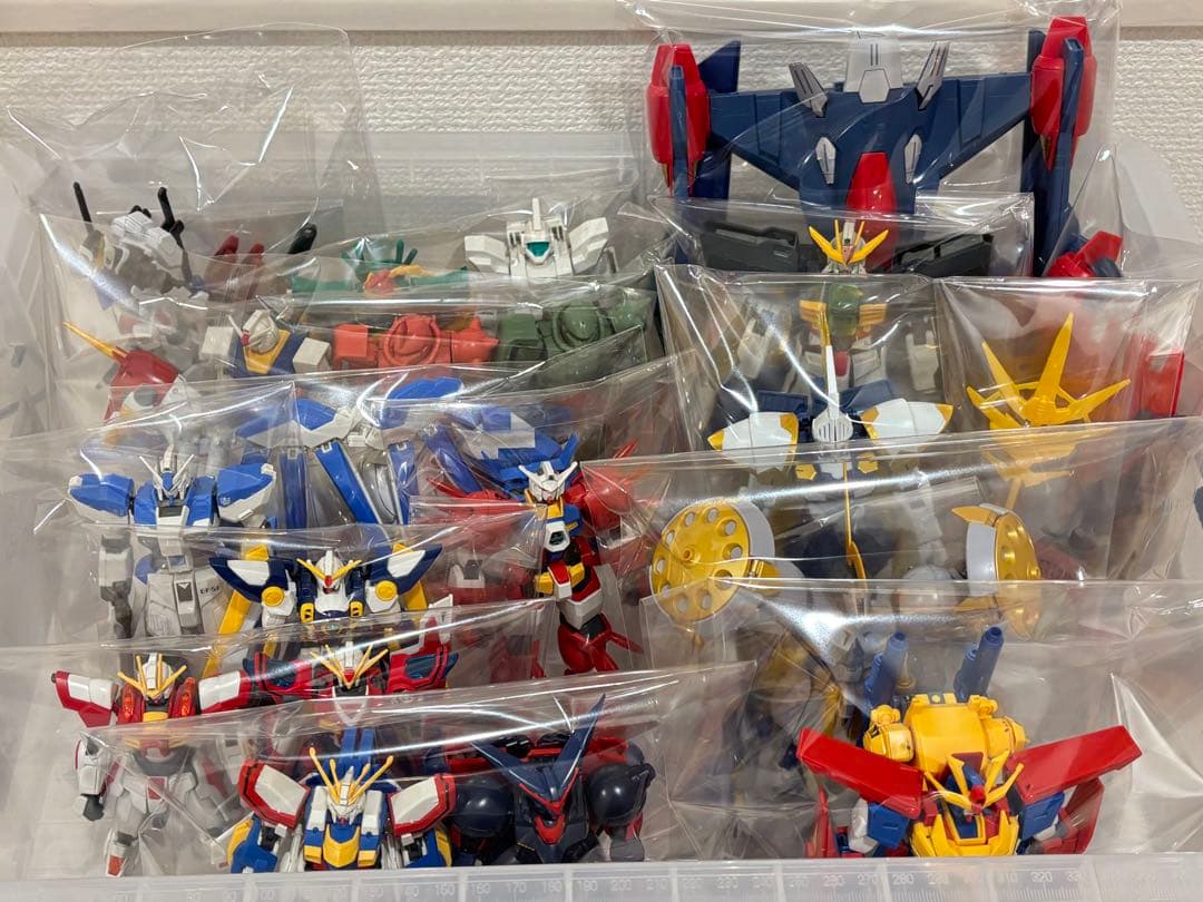 ④大量ジャンクプラモデル HGガンプラ系・トライオン3・Rギャギャ 風雲再起 他