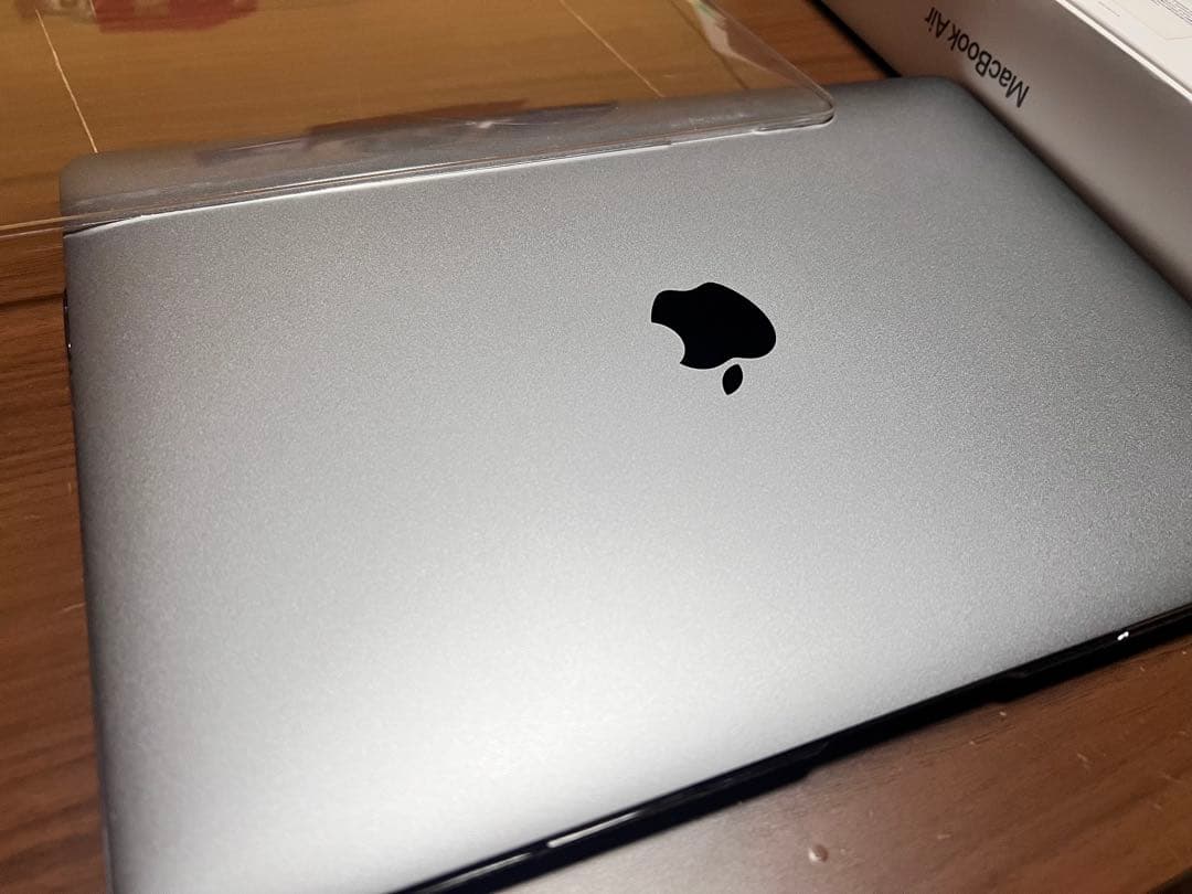 【ほぼ未使用】 Apple M1 13インチ MacBook Air 256GB