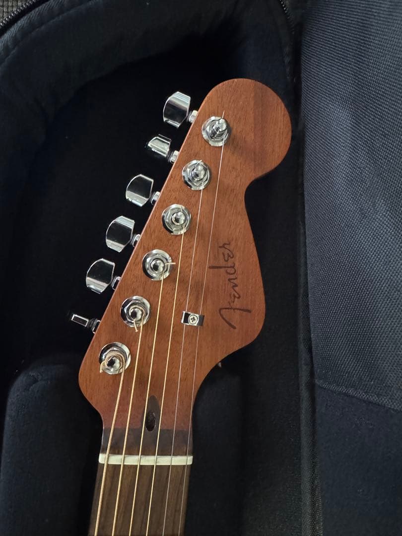 Fender フェンダー エレアコ Highway 美品　ギグバック付属　中古