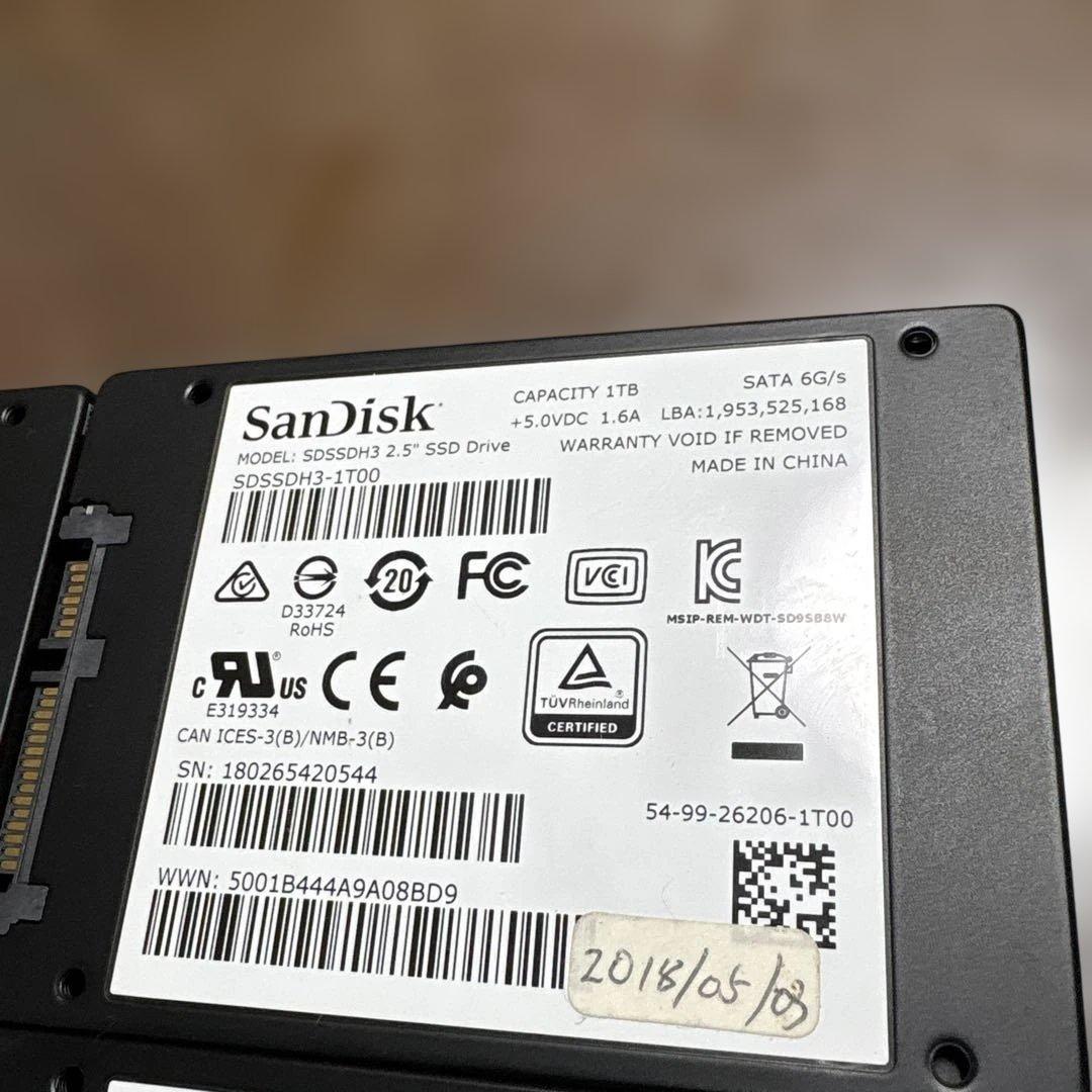 内蔵型SSD SanDisk Ultra 3D SSD & WD BlueSA510500GB