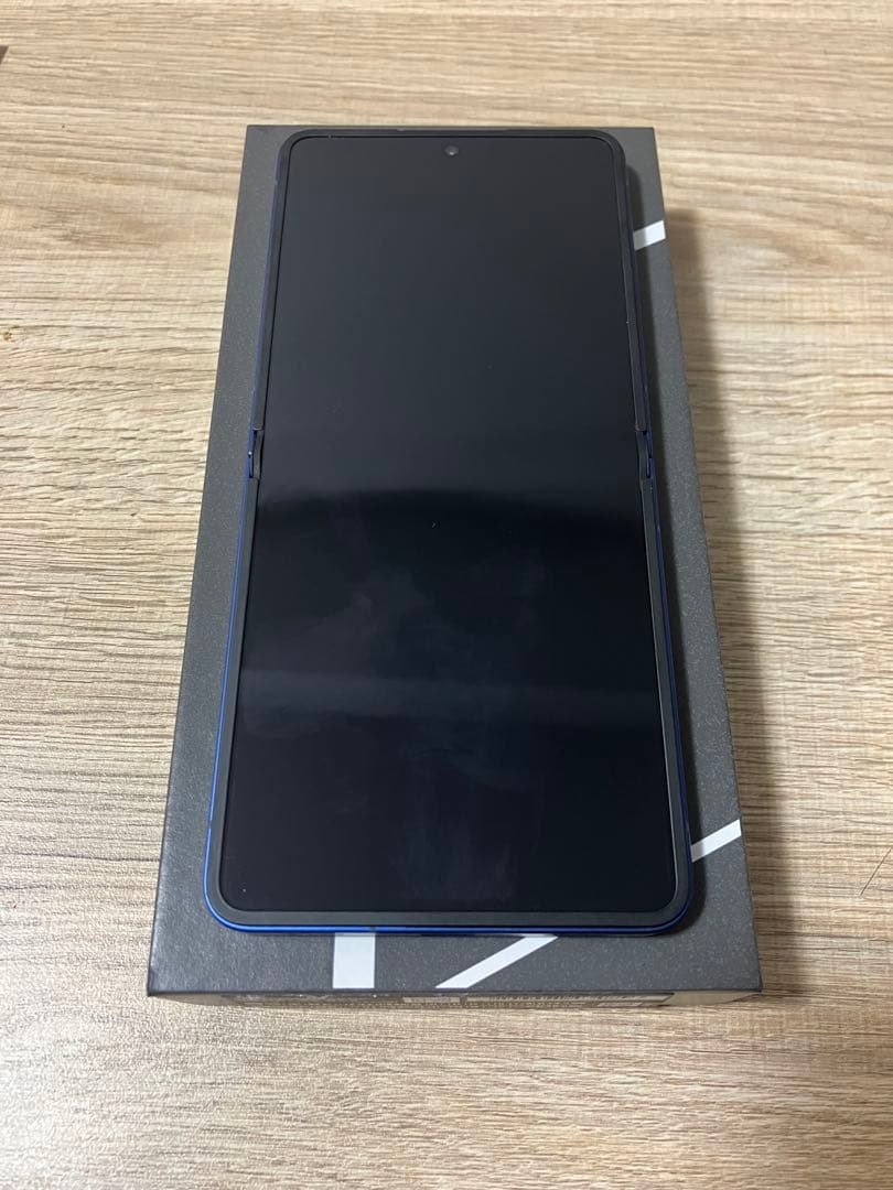 Samsung Galaxy Z Flip7 256G ブルー SIMフリー