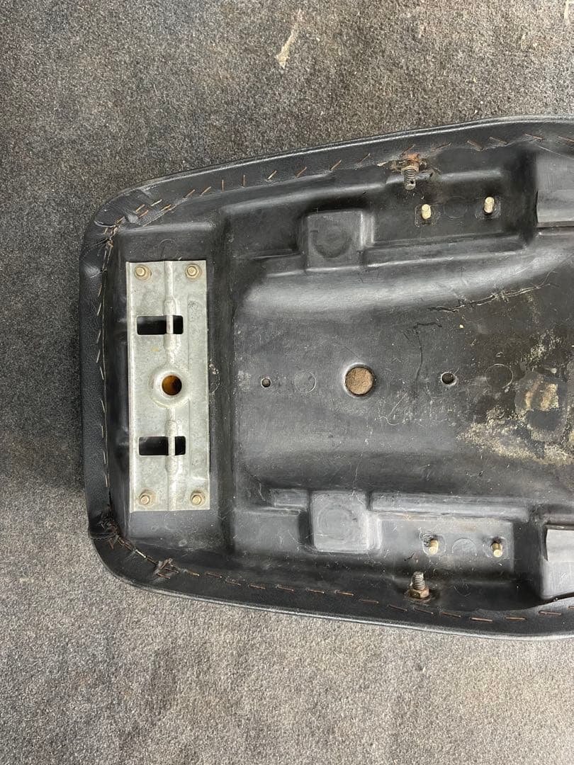 gsx400e ゴキ　シート