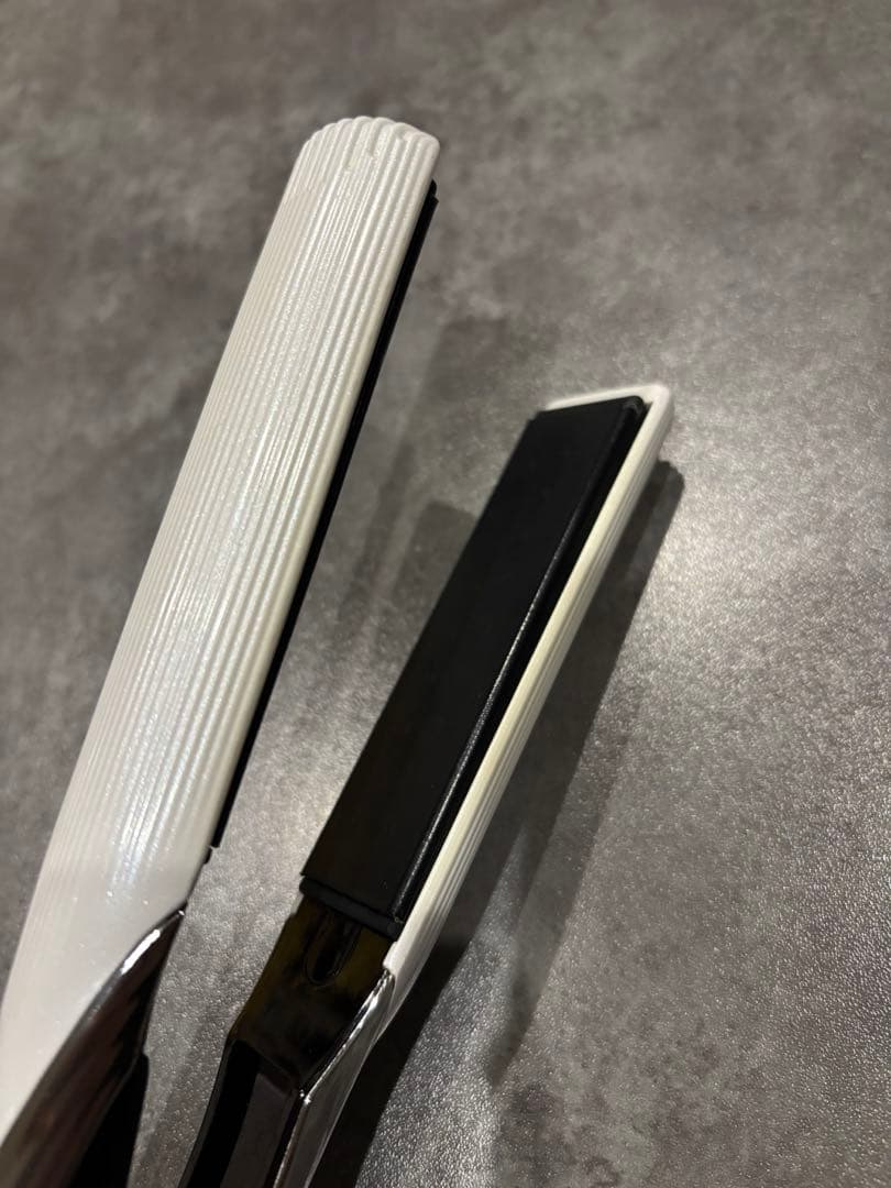 【⭐️箱不要¥500割引】MTG リファ　ReFaストレートヘアアイロン④