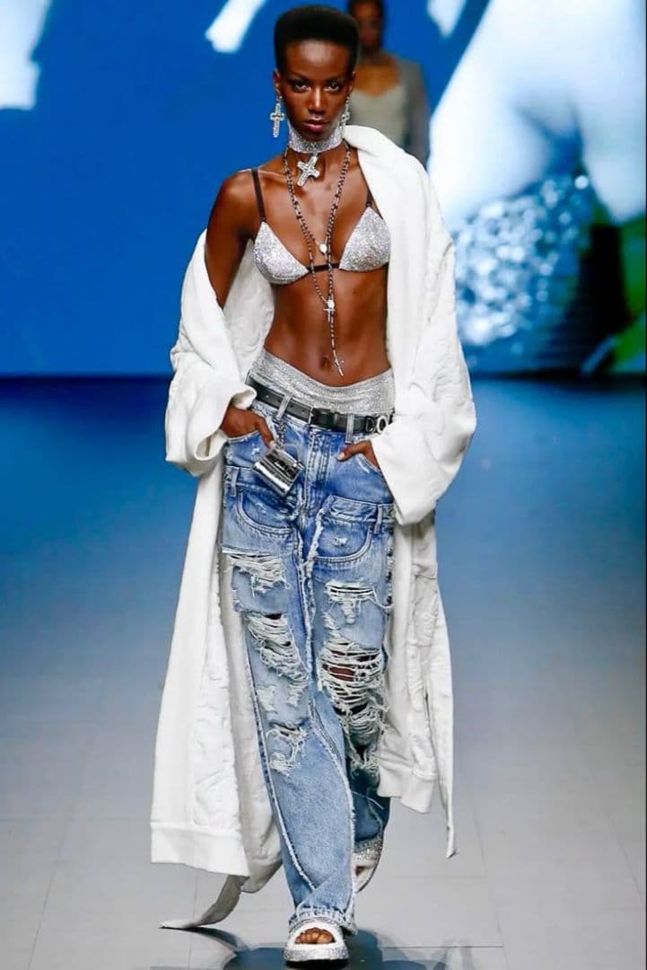 2/1 17:00までGAKU DOLCE＆GABBANA ストーンクロス