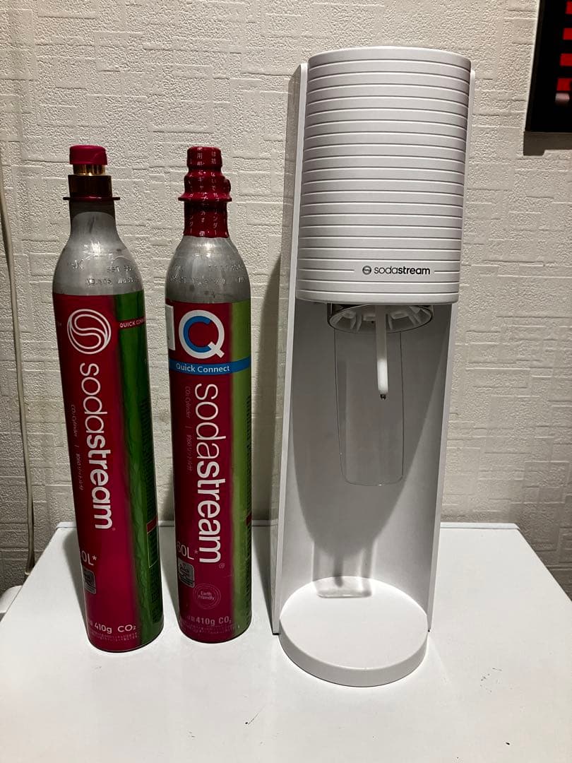 sodastream tera 炭酸水メーカー ガス新品2本 500mlボトル