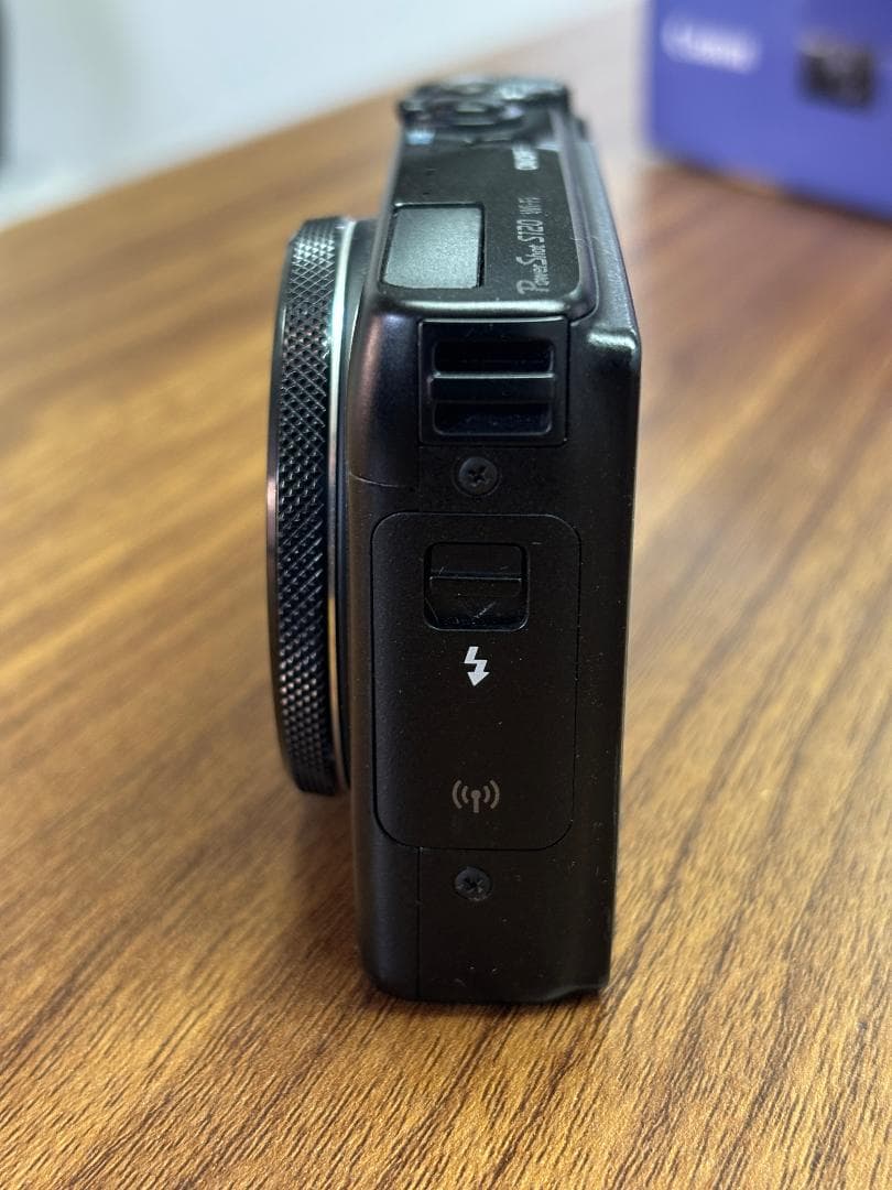 Canon　Powershot　S120