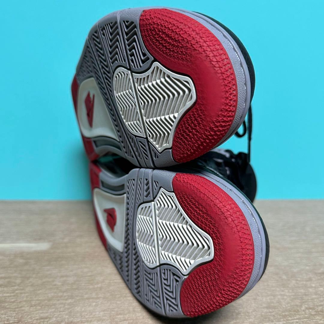 ナイキ【NIKE】エアジョーダン4　　　　　　　※2023年製 \"リイマジンド\"
