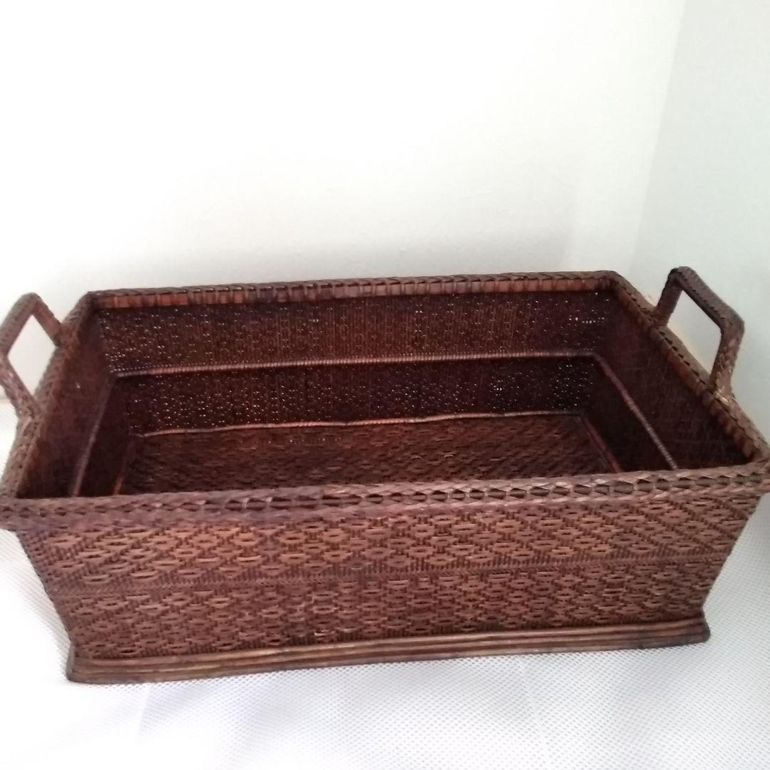 年代不明！両取手付き竹かご！籐籠 竹籠 竹細工 竹編みカゴ 小物入れ！経年美品！