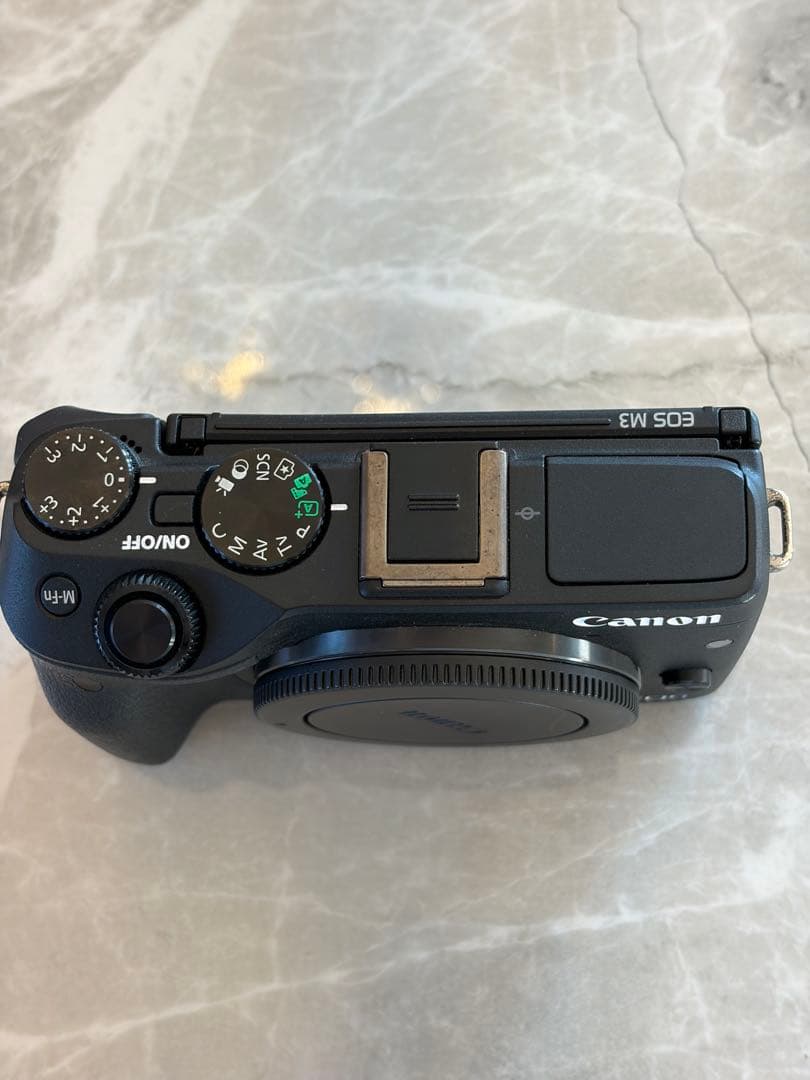 canon EOS M3 カメラ
