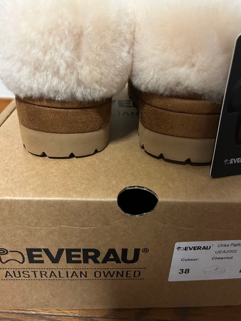 新品　UGG エクスプレス　ムートンブーツ　厚底　EU38