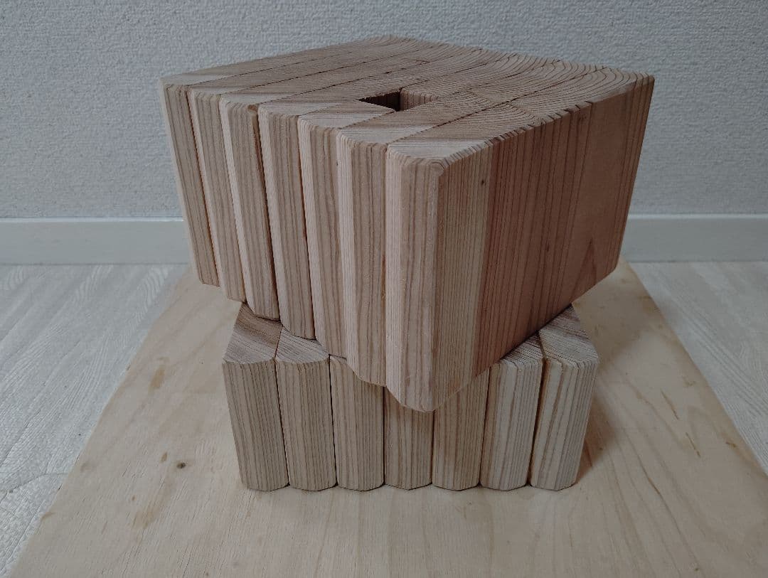 回転式籾擦り機(小型 回転軸ボルト、上部投入タイプ)