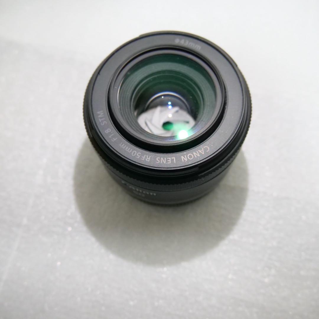 Canon RF50mm f/1.8 STM レンズ