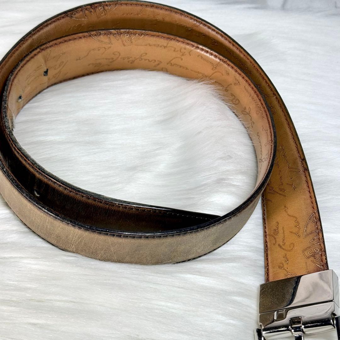 ベルルッティ レザー ベルト ヴァーサタイル リバーシブル カリグラフィー 茶色