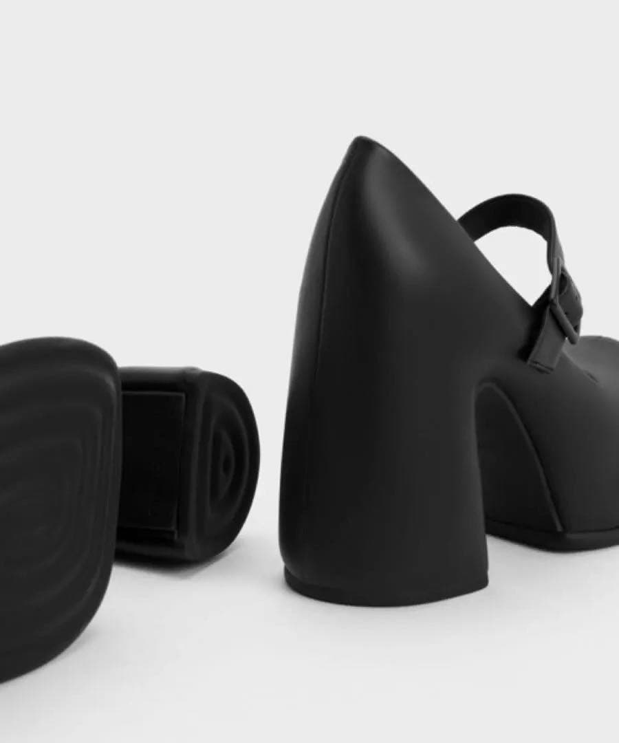 ブラック マリー・ジェーン チャールズアンドキース 靴ヒール