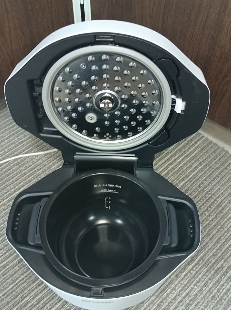 八5162【美品】シャープ　2022年製　HEALSIO ホットクック
