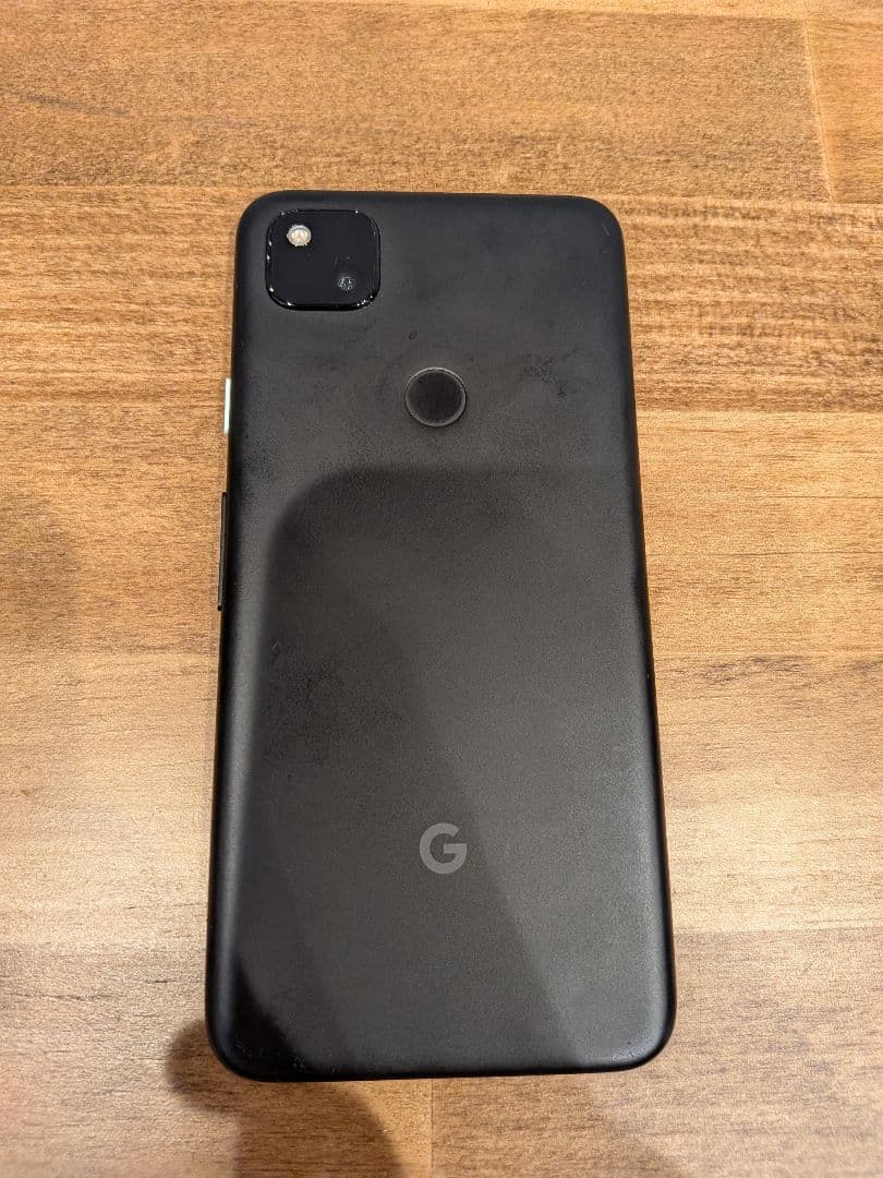 Google Pixel 4aブラック　バッテリー摩耗