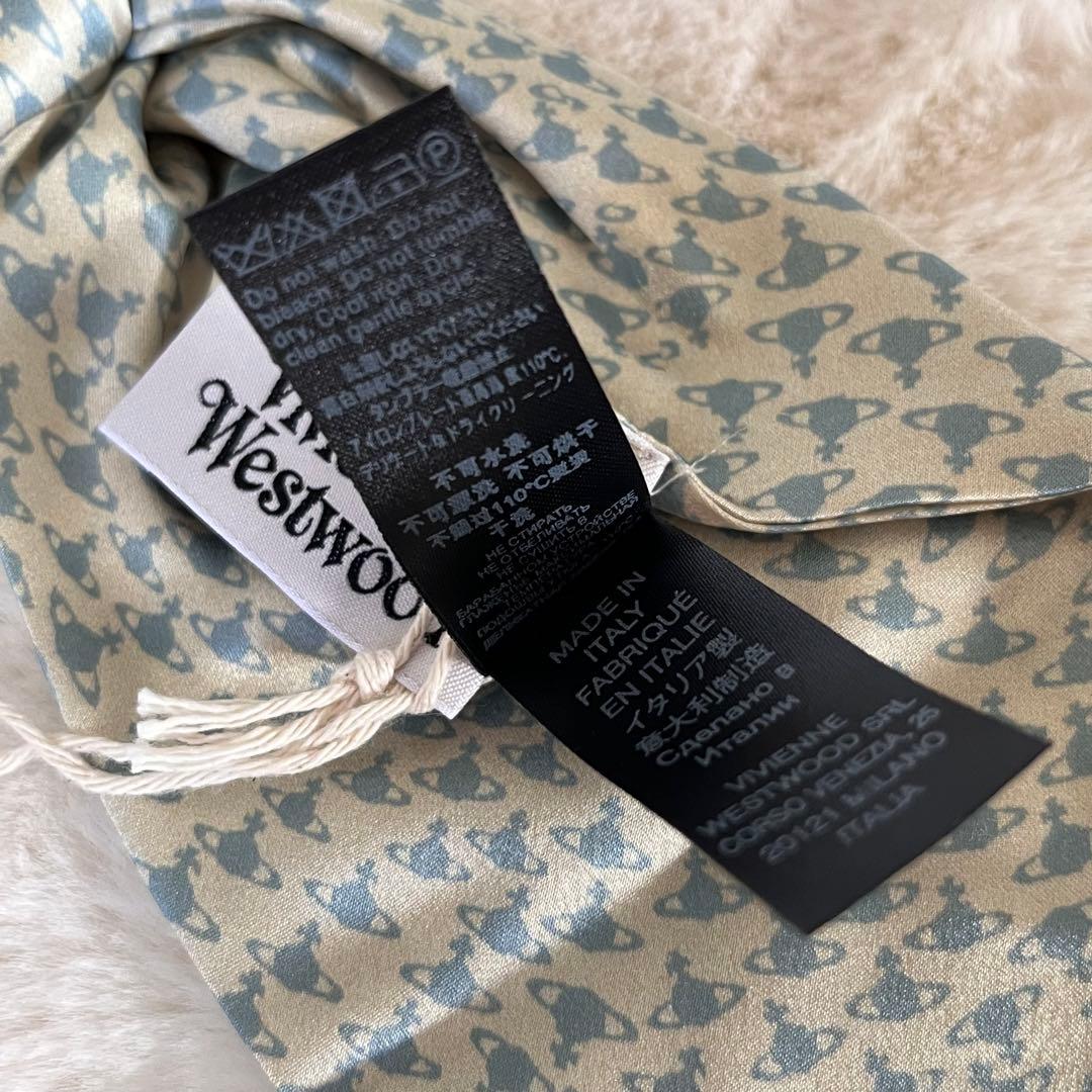 Vivienne Westwood シルク シュシュ オーブ ヘアゴム クリーム