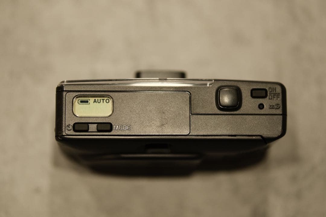 Leica Mini コンパクトフィルムカメラ