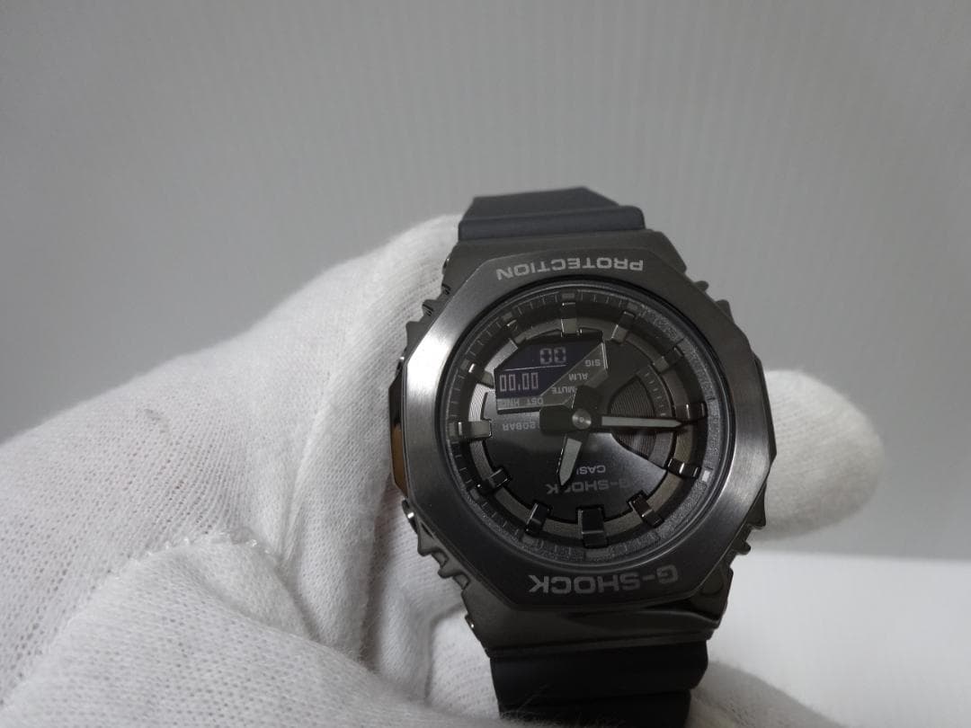 新品★カシオ【CASIO】G-SHOCK★腕時計★クオーツ時計★送料込