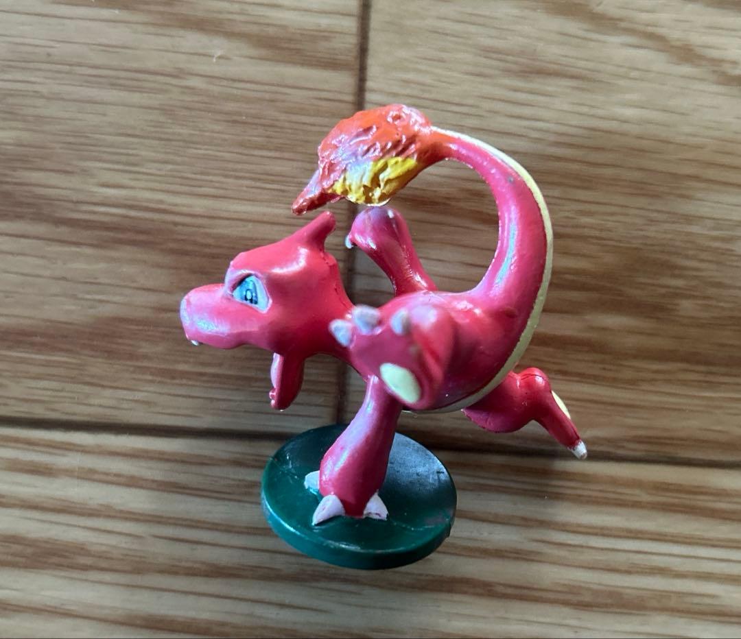 モンコレ初期　リザード 形違い