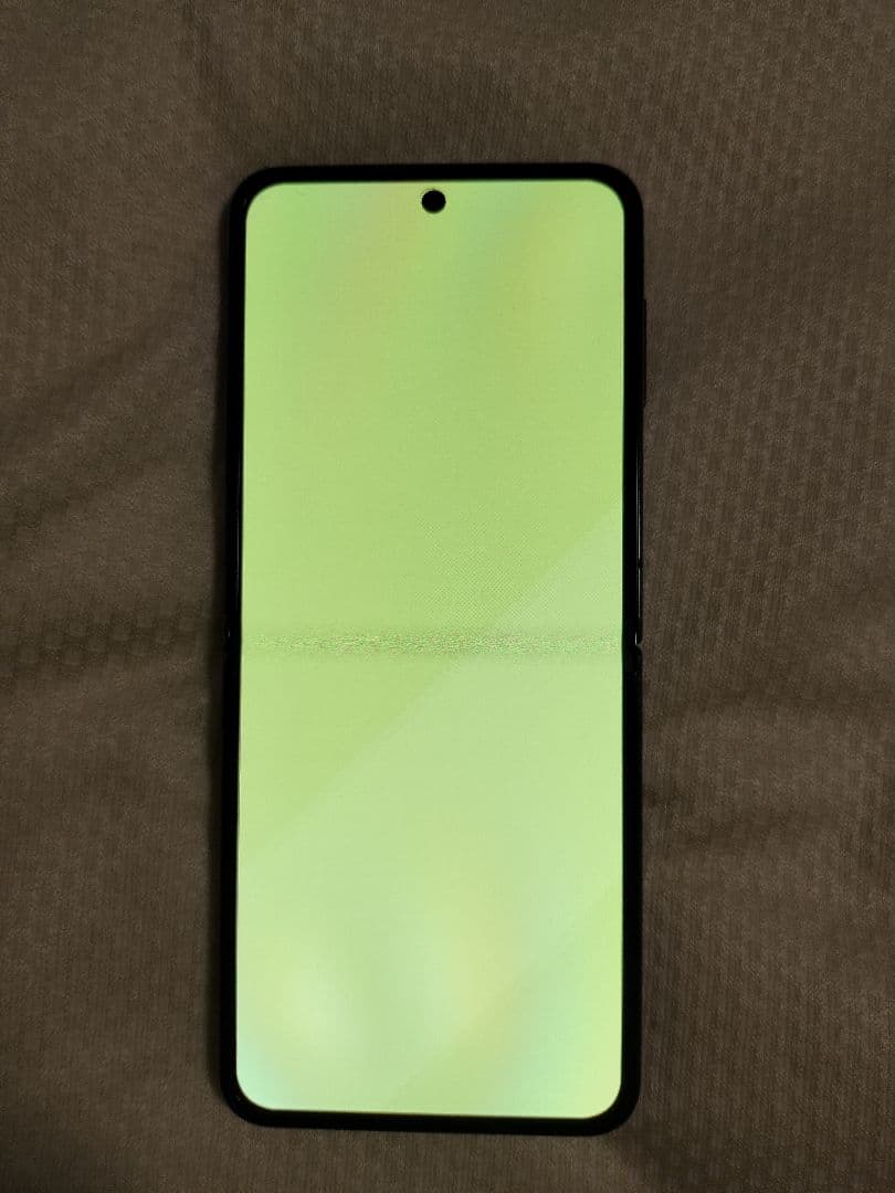 Samsung Galaxy Z Flip 4 ジャンク品