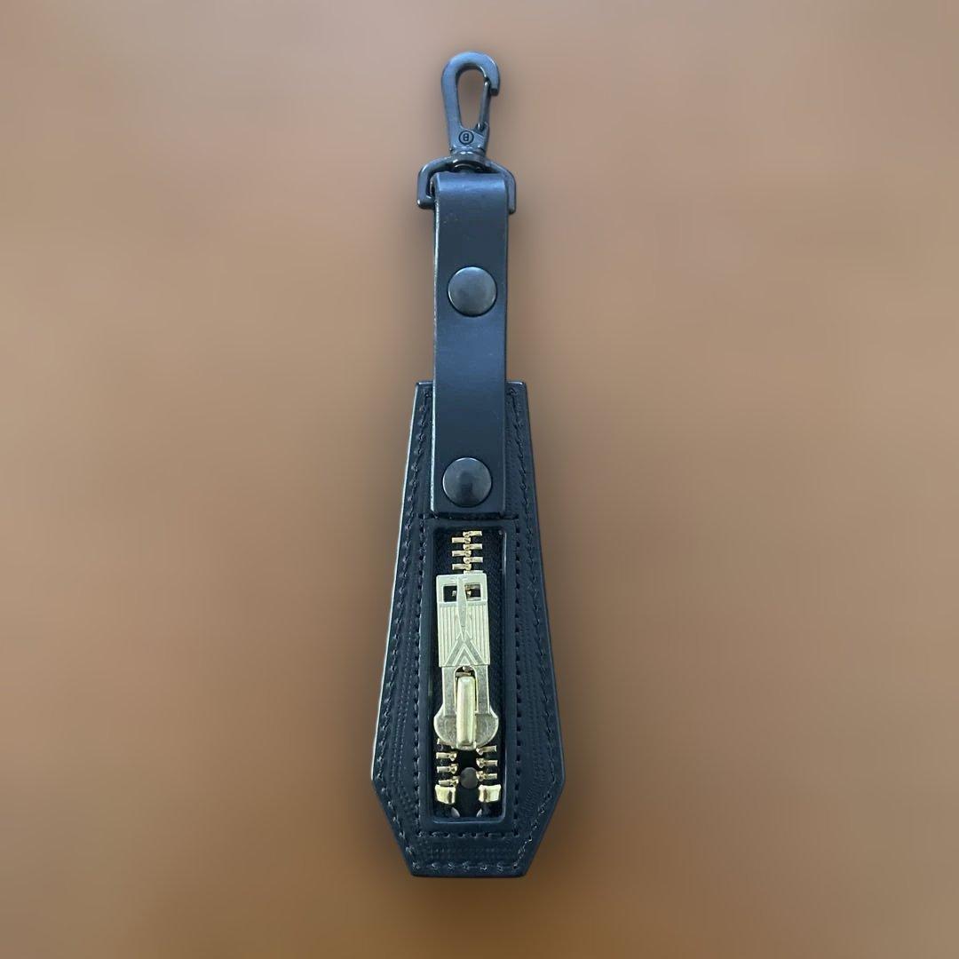 blackmeans ケース　BLACK/ANTIQUE GOLD