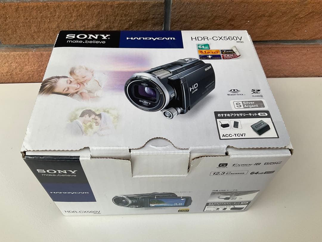 SONY HDR-CX560V ビデオカメラ 本体　付属品・箱あり
