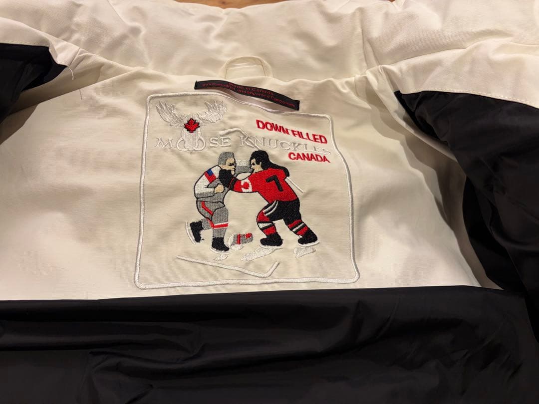 ムースナックルズ ダウンジャケット 2way リアルファー S ホワイト カナダ