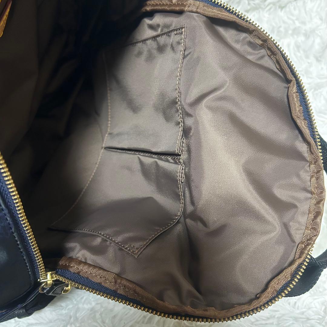 ★未使用級★russetネイビー モノグラム総柄リュック