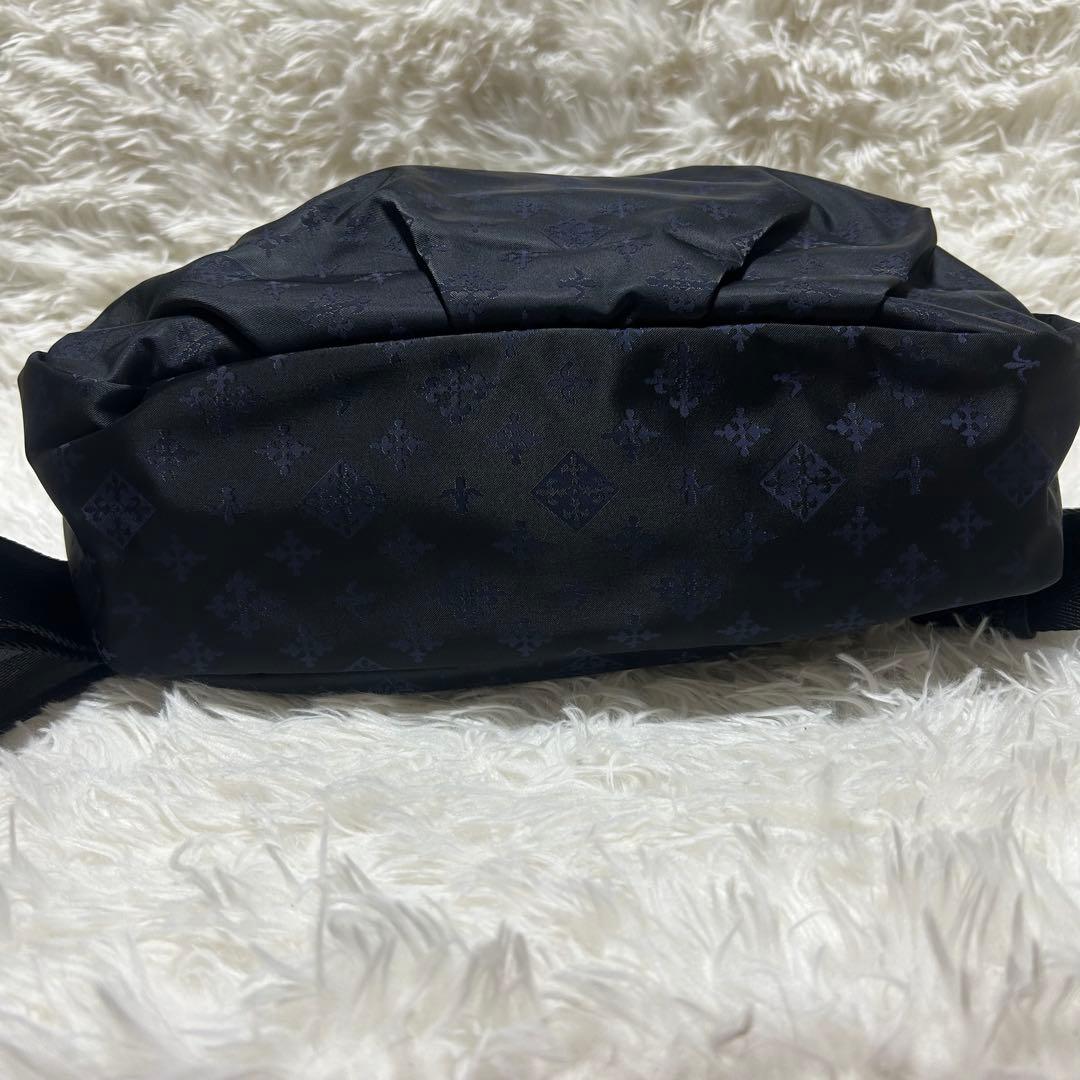 ★未使用級★russetネイビー モノグラム総柄リュック