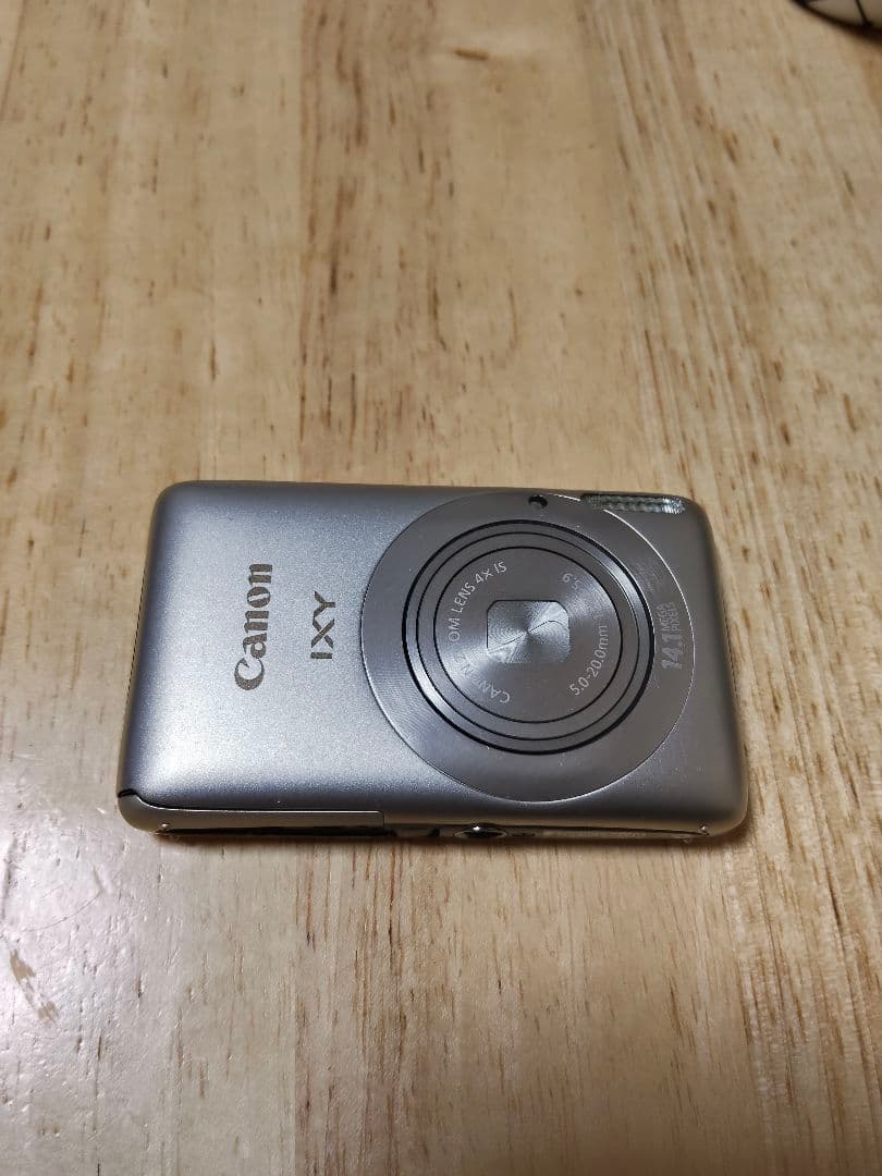 Canon IXY 400F コンパクトデジタルカメラ シルバー