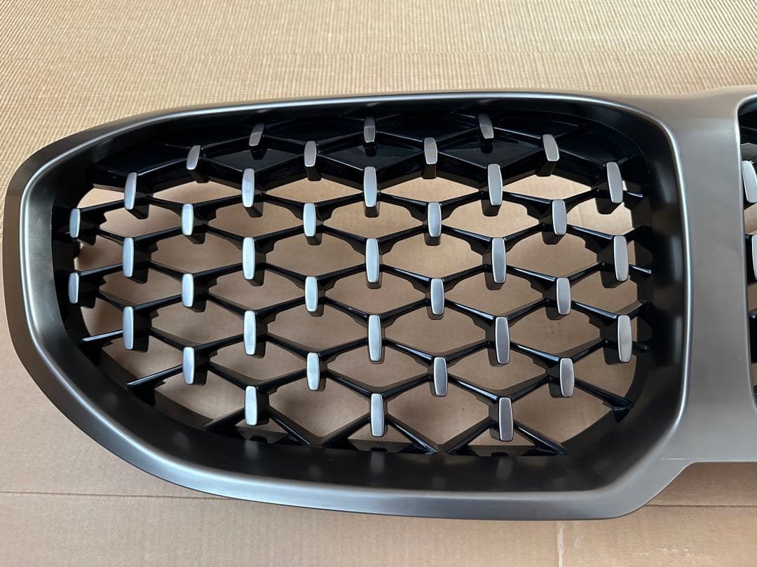  1シリーズ M135i xdrive F40 キドニーグリル