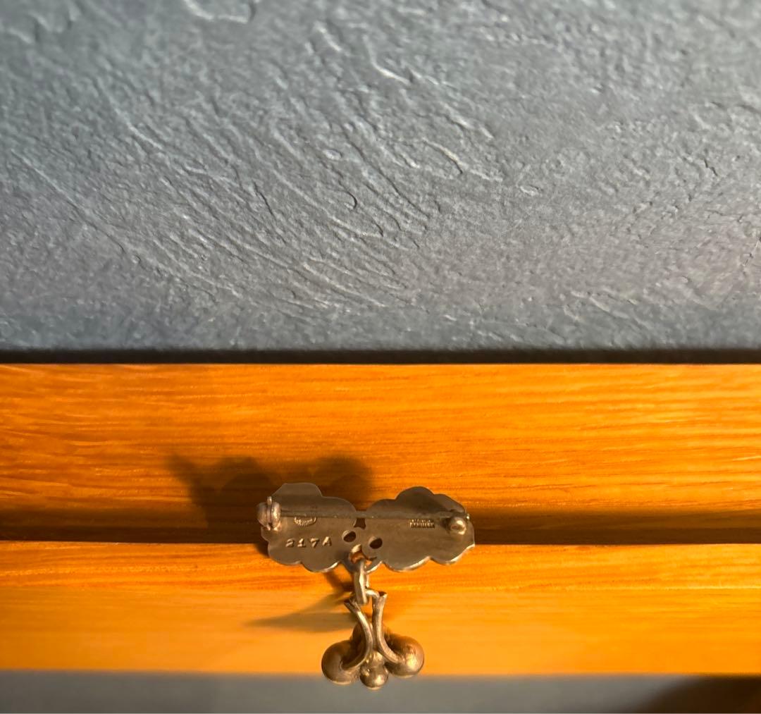   ジョージジェンセン 217A ぶどうブローチ